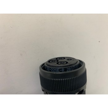 PLT WPS3106A 22-22SE-R 4 pin Military Connector